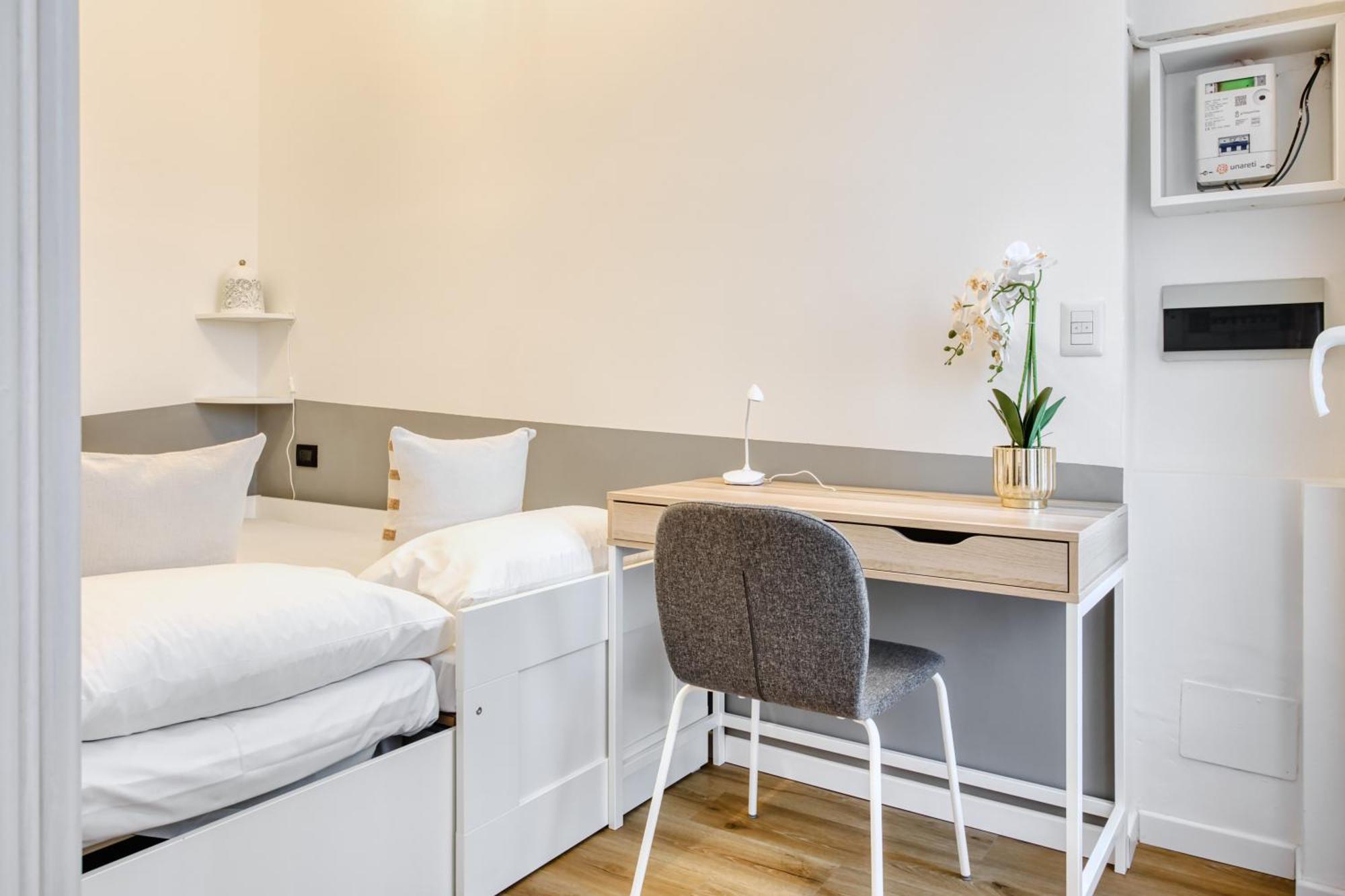 Joivy Chic & Classy Near The Centre Of